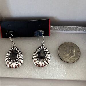 Fashion Jewelry Teardrop/Black Stone Earrings